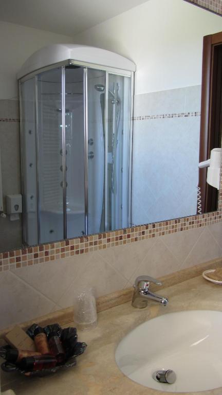 Locanda Del Parco Hotel Colledara Zimmer foto